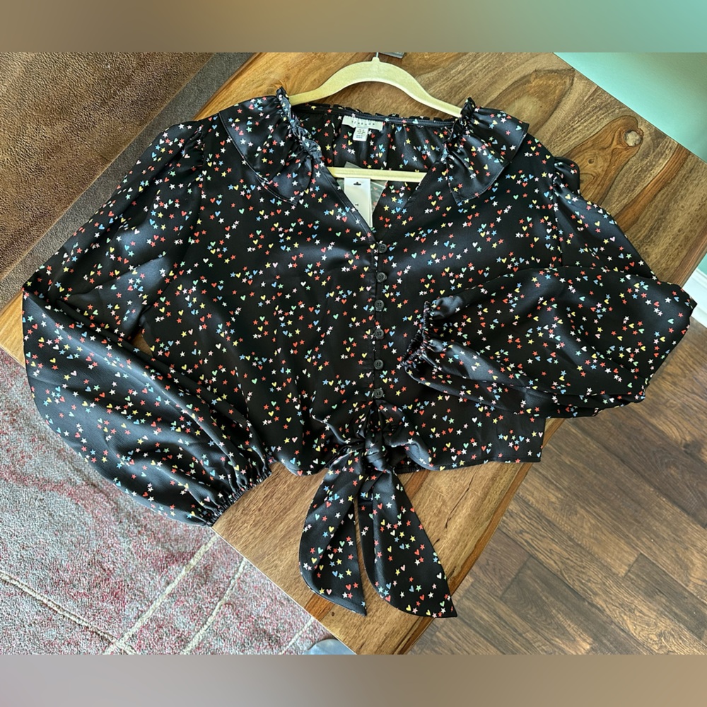 Topshop Celestial Star Print Top Tie Front Cropped Blouse Satiny Size 8 NWT